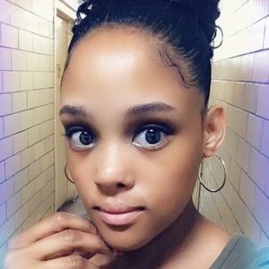 Meet your Posher, Brianna